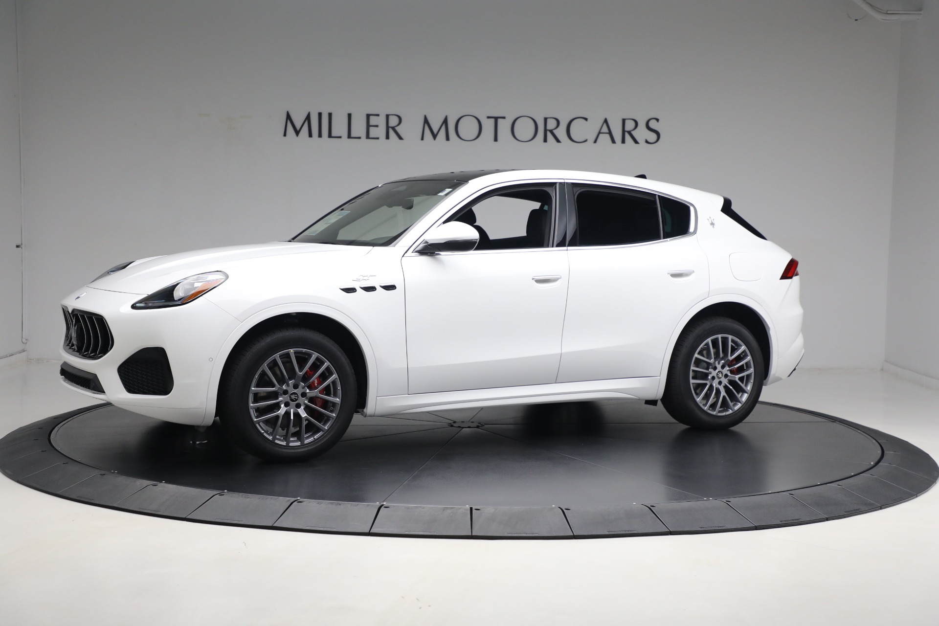 New 2024 Maserati Grecale GT for sale Sold at Maserati of Greenwich in Greenwich CT 06830 1