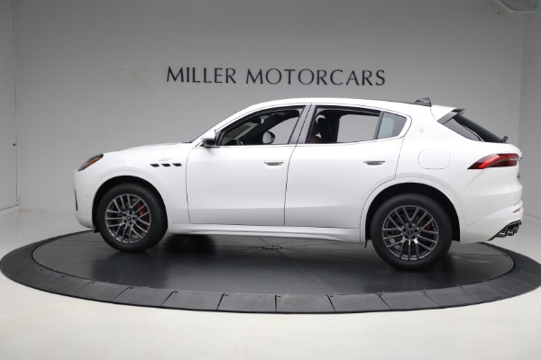 New 2024 Maserati Grecale GT for sale Sold at Maserati of Greenwich in Greenwich CT 06830 8
