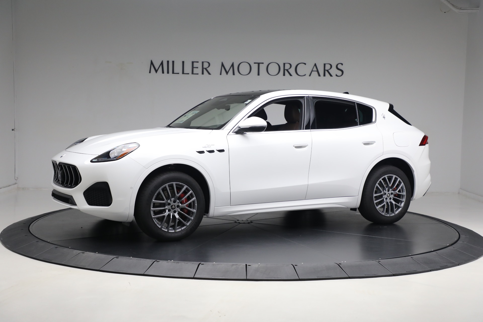 New 2024 Maserati Grecale GT for sale Sold at Maserati of Greenwich in Greenwich CT 06830 1