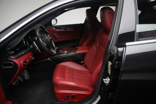 Used 2018 Maserati Quattroporte S Q4 GranSport for sale Sold at Maserati of Greenwich in Greenwich CT 06830 27
