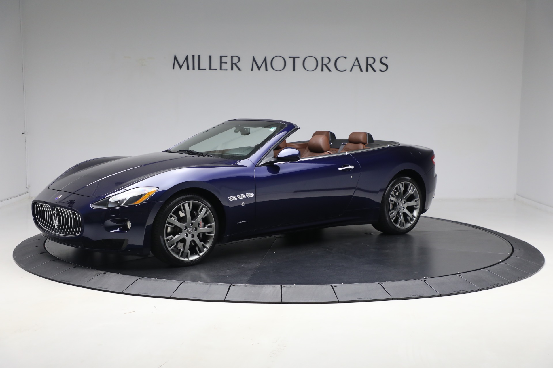 Used 2013 Maserati GranTurismo for sale Sold at Maserati of Greenwich in Greenwich CT 06830 1