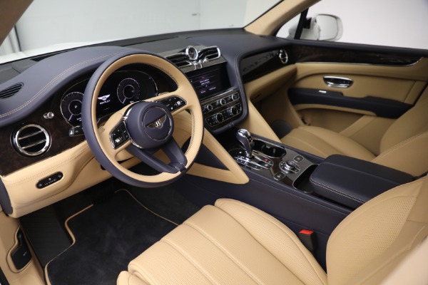 New 2024 Bentley Bentayga Hybrid for sale Sold at Maserati of Greenwich in Greenwich CT 06830 14