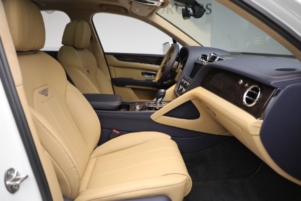 New 2024 Bentley Bentayga Hybrid for sale Sold at Maserati of Greenwich in Greenwich CT 06830 21