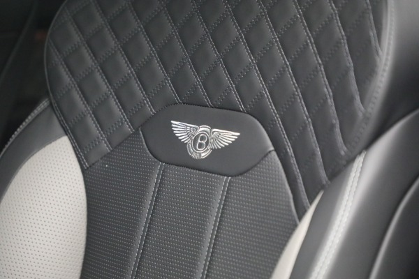 New 2024 Bentley Bentayga S V8 for sale $263,580 at Maserati of Greenwich in Greenwich CT 06830 21
