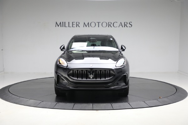 New 2025 Maserati Grecale Folgore for sale $102,900 at Maserati of Greenwich in Greenwich CT 06830 12