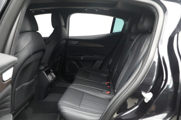 New 2025 Maserati Grecale Folgore for sale $102,900 at Maserati of Greenwich in Greenwich CT 06830 17