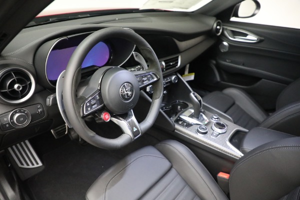 New 2024 Alfa Romeo Giulia Quadrifoglio for sale $79,415 at Maserati of Greenwich in Greenwich CT 06830 27