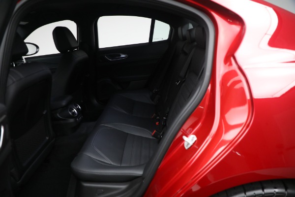 New 2024 Alfa Romeo Giulia Quadrifoglio for sale $79,415 at Maserati of Greenwich in Greenwich CT 06830 28