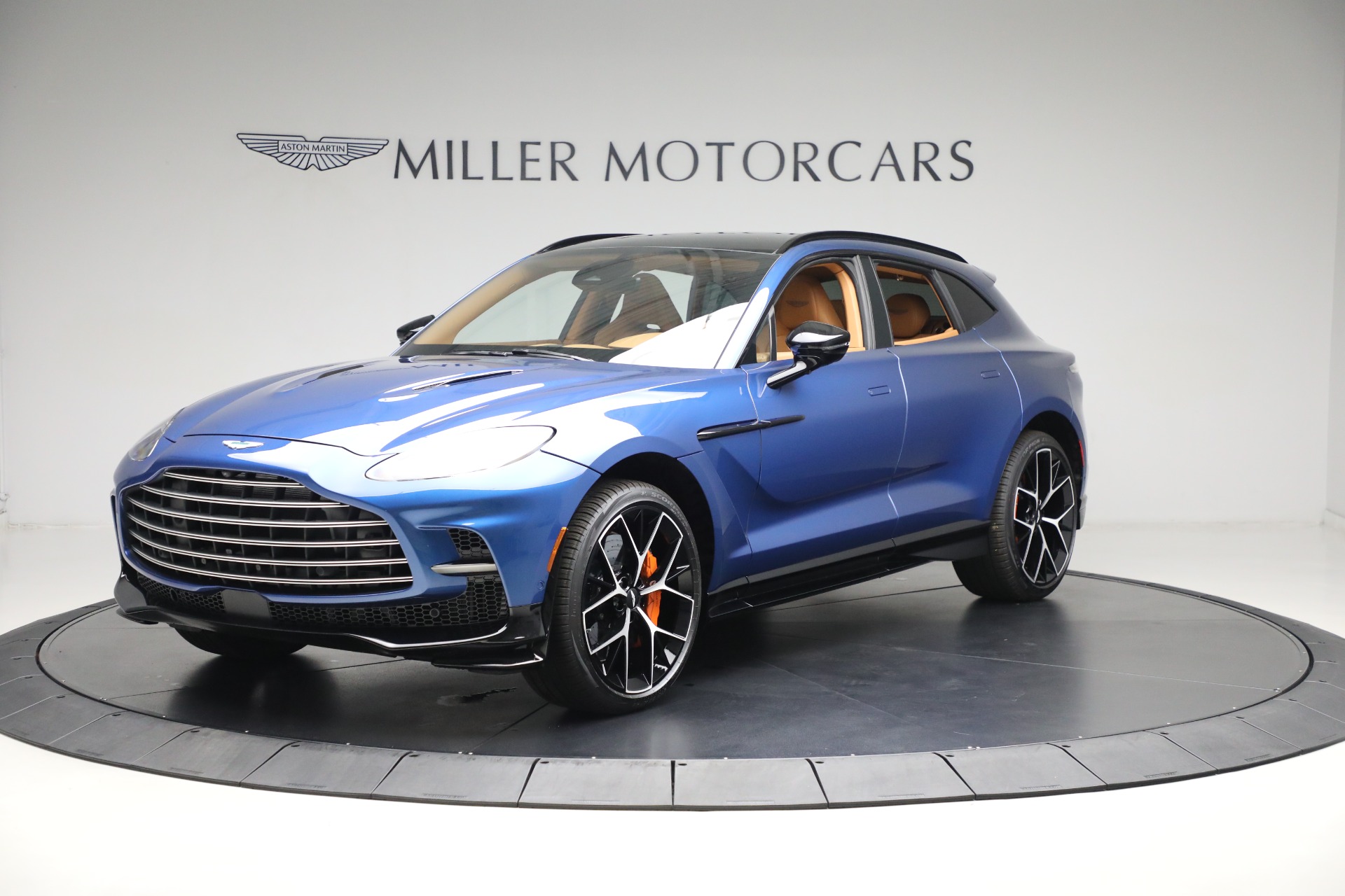 New 2025 Aston Martin DBX707 for sale $285,700 at Maserati of Greenwich in Greenwich CT 06830 1