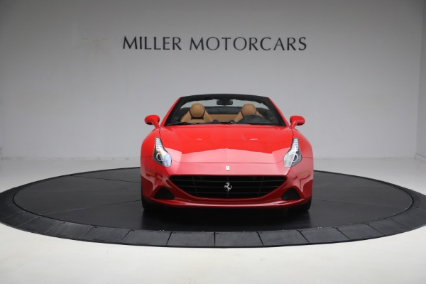 Used 2017 Ferrari California T for sale Sold at Maserati of Greenwich in Greenwich CT 06830 12