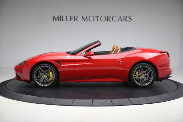 Used 2017 Ferrari California T for sale Sold at Maserati of Greenwich in Greenwich CT 06830 3