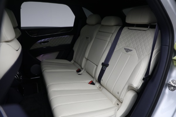 Used 2021 Bentley Bentayga V8 for sale Sold at Maserati of Greenwich in Greenwich CT 06830 19