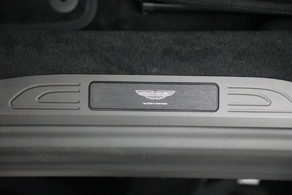 New 2025 Aston Martin Vantage for sale $235,300 at Maserati of Greenwich in Greenwich CT 06830 21