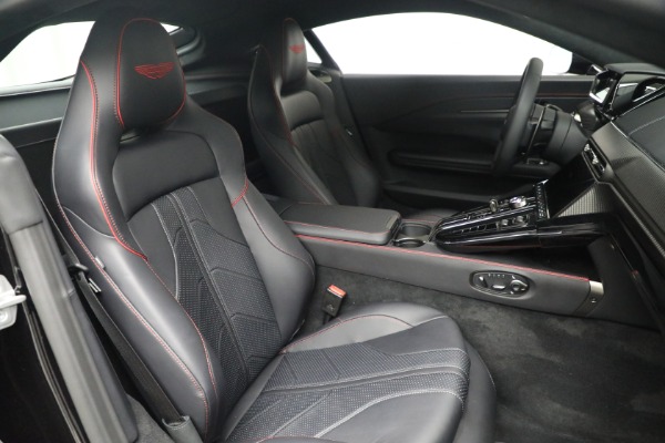 New 2025 Aston Martin Vantage for sale $235,300 at Maserati of Greenwich in Greenwich CT 06830 24