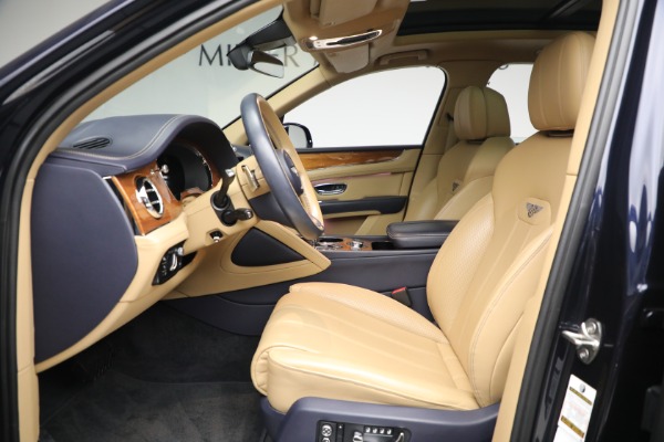 Used 2021 Bentley Bentayga V8 for sale Sold at Maserati of Greenwich in Greenwich CT 06830 16