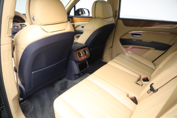 Used 2021 Bentley Bentayga V8 for sale Sold at Maserati of Greenwich in Greenwich CT 06830 21