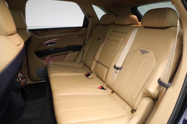 Used 2021 Bentley Bentayga V8 for sale Sold at Maserati of Greenwich in Greenwich CT 06830 23