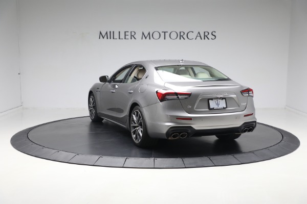 Used 2022 Maserati Ghibli Modena Q4 for sale Sold at Maserati of Greenwich in Greenwich CT 06830 11