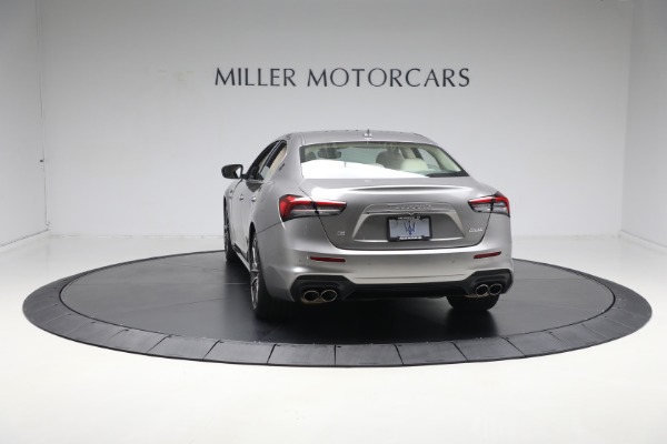 Used 2022 Maserati Ghibli Modena Q4 for sale Sold at Maserati of Greenwich in Greenwich CT 06830 12
