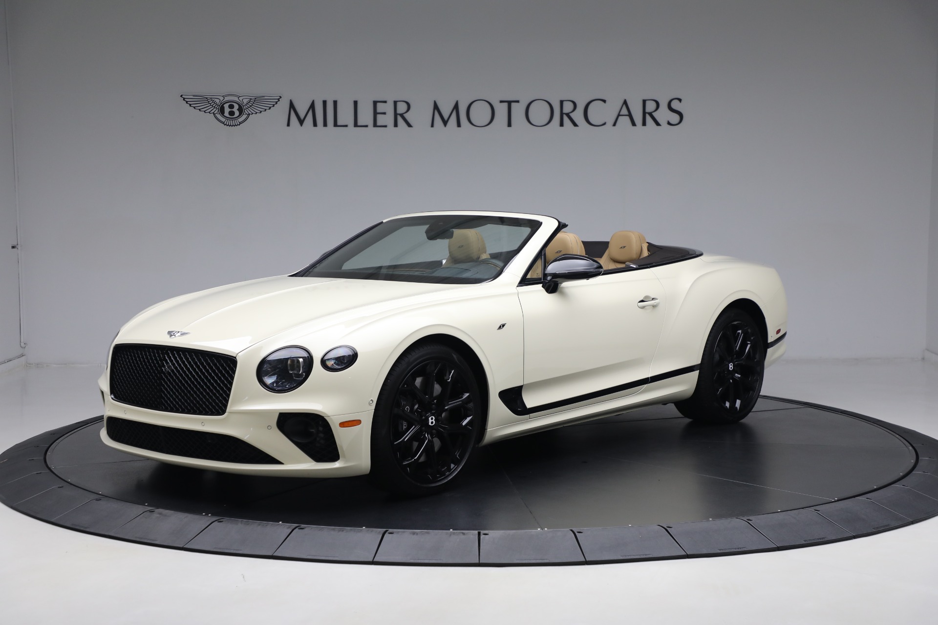 Used 2024 Bentley Continental GTC S V8 for sale Sold at Maserati of Greenwich in Greenwich CT 06830 1