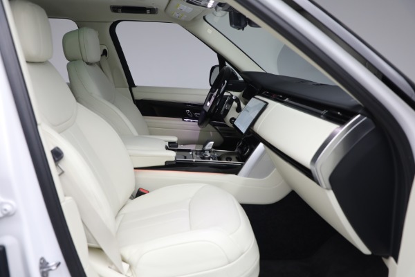 Used 2023 Land Rover Range Rover P530 SE for sale Sold at Maserati of Greenwich in Greenwich CT 06830 21