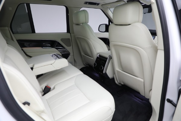 Used 2023 Land Rover Range Rover P530 SE for sale Sold at Maserati of Greenwich in Greenwich CT 06830 23