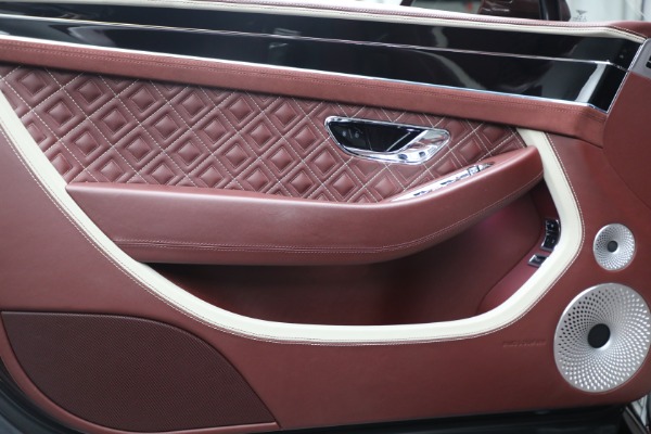 Used 2022 Bentley Continental GTC Speed for sale $235,900 at Maserati of Greenwich in Greenwich CT 06830 25