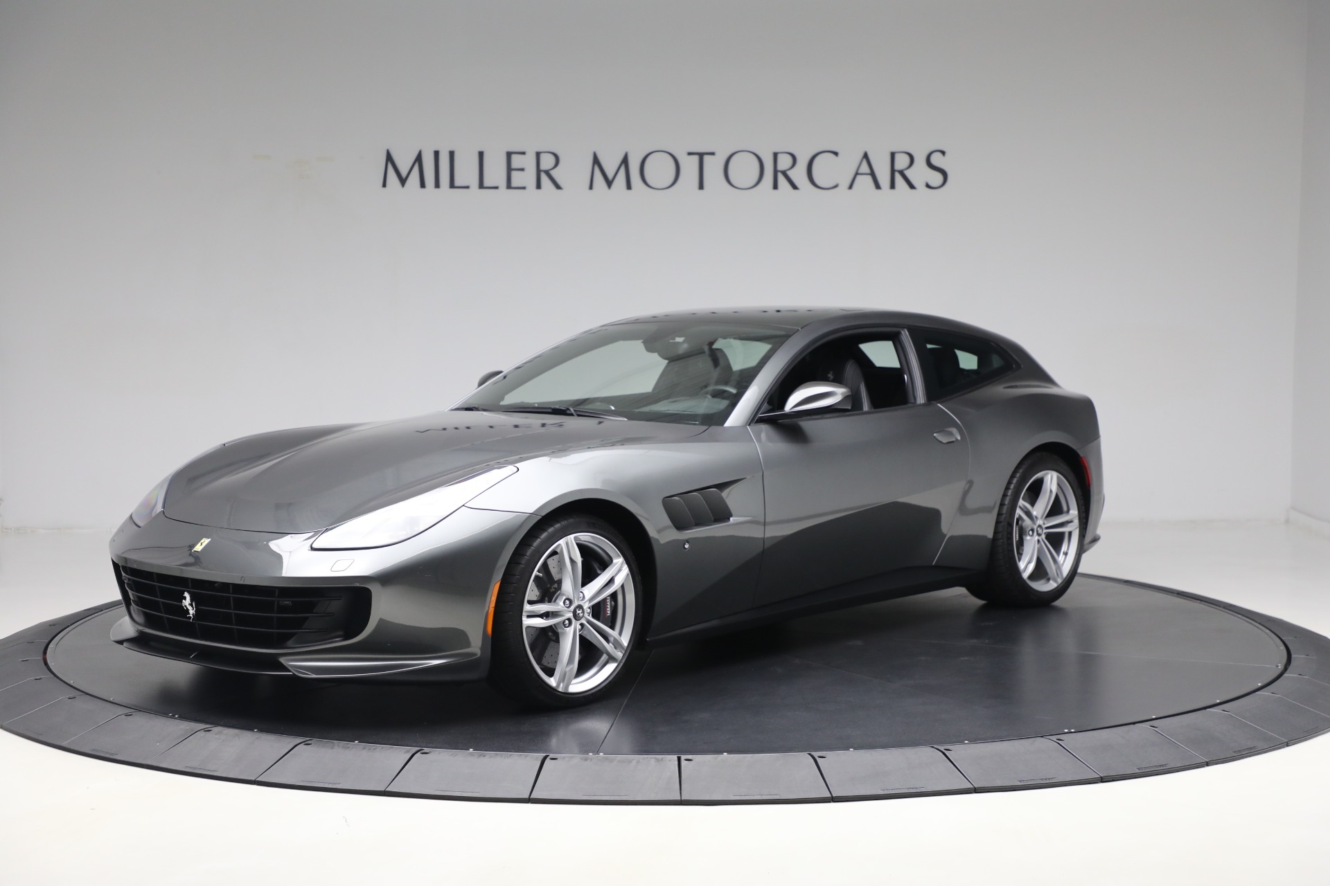 Used 2019 Ferrari GTC4Lusso for sale $305,900 at Maserati of Greenwich in Greenwich CT 06830 1