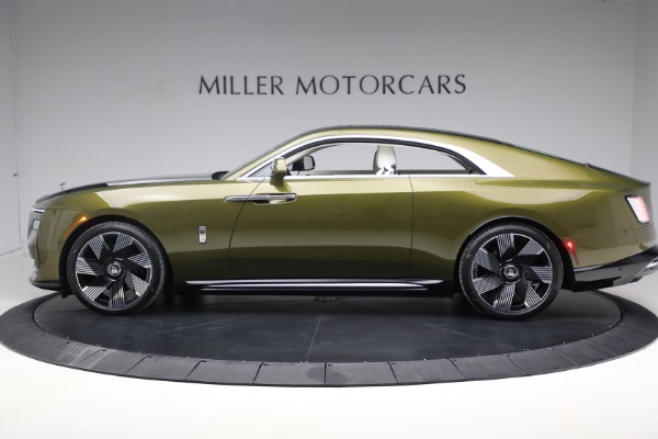 Used 2025 Rolls-Royce Spectre for sale $409,900 at Maserati of Greenwich in Greenwich CT 06830 3