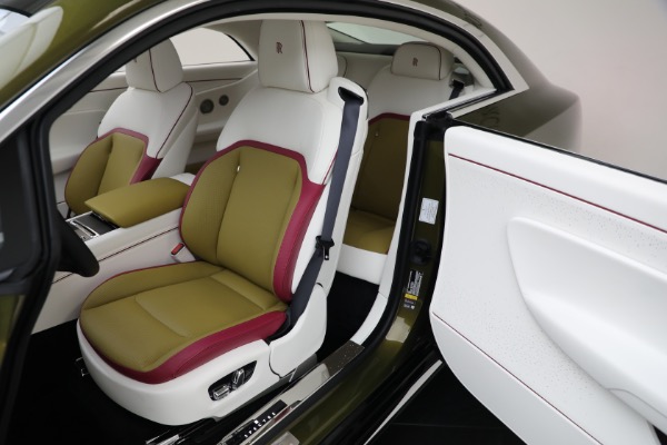 Used 2025 Rolls-Royce Spectre for sale $409,900 at Maserati of Greenwich in Greenwich CT 06830 4