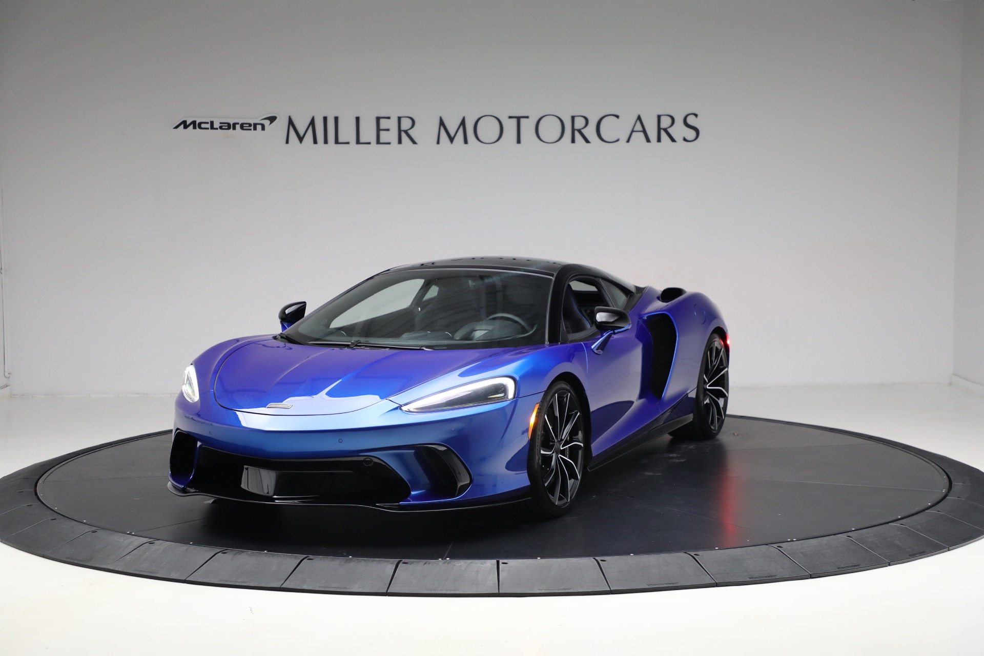 New 2025 McLaren GTS TechLux for sale $247,098 at Maserati of Greenwich in Greenwich CT 06830 1