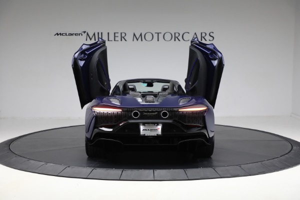 New 2025 McLaren Artura Spider TechLux for sale $327,158 at Maserati of Greenwich in Greenwich CT 06830 17