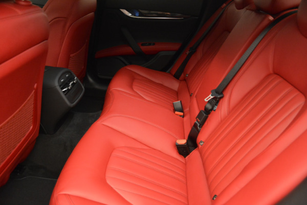 Used 2017 Maserati Ghibli S Q4 for sale Sold at Maserati of Greenwich in Greenwich CT 06830 18