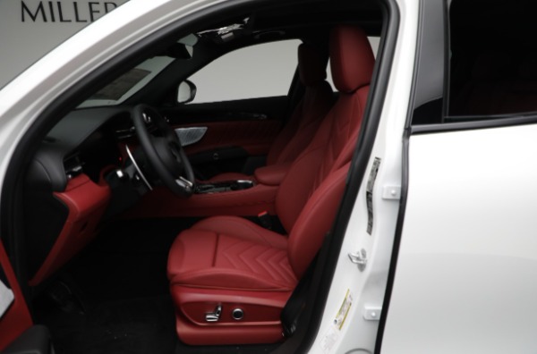 New 2025 Maserati Grecale Modena for sale Sold at Maserati of Greenwich in Greenwich CT 06830 10