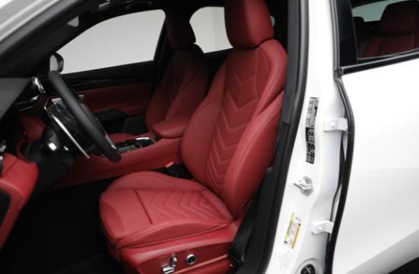 New 2025 Maserati Grecale Modena for sale Sold at Maserati of Greenwich in Greenwich CT 06830 11