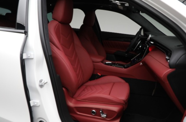 New 2025 Maserati Grecale Modena for sale Sold at Maserati of Greenwich in Greenwich CT 06830 12