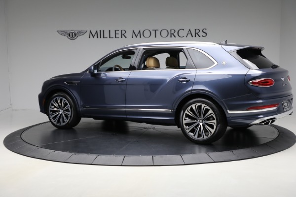 Used 2025 Bentley Bentayga EWB Azure V8 for sale $239,900 at Maserati of Greenwich in Greenwich CT 06830 4