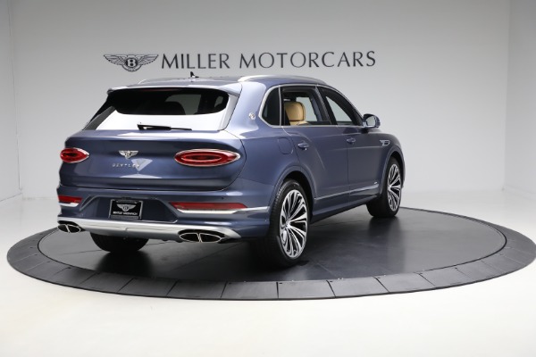 Used 2025 Bentley Bentayga EWB Azure V8 for sale $239,900 at Maserati of Greenwich in Greenwich CT 06830 7