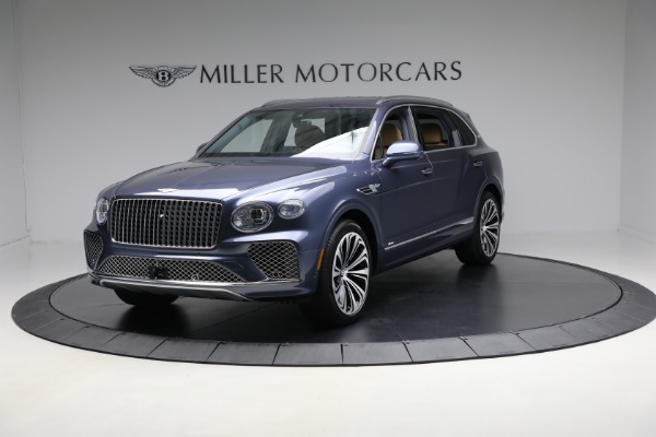 Used 2025 Bentley Bentayga EWB Azure V8 for sale $239,900 at Maserati of Greenwich in Greenwich CT 06830 1
