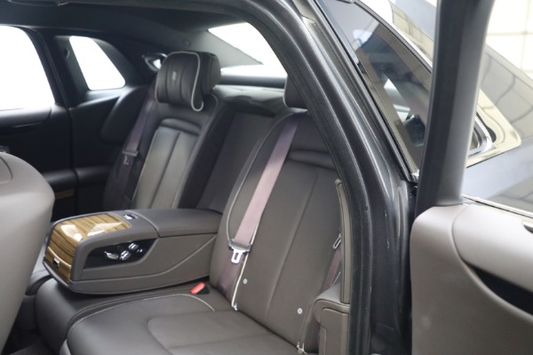 Used 2024 Rolls-Royce Ghost for sale $299,900 at Maserati of Greenwich in Greenwich CT 06830 16