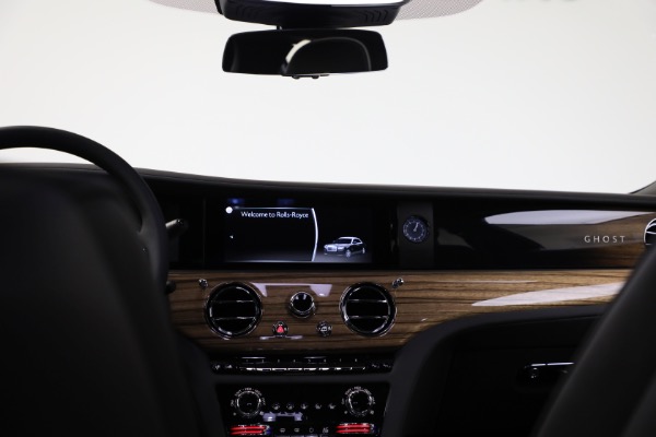 Used 2024 Rolls-Royce Ghost for sale $299,900 at Maserati of Greenwich in Greenwich CT 06830 4