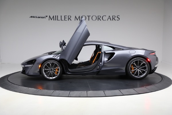 Used 2025 McLaren Artura Vision for sale $292,398 at Maserati of Greenwich in Greenwich CT 06830 16
