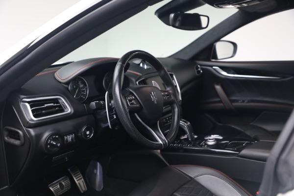 Used 2022 Maserati Ghibli Modena Q4 for sale $37,900 at Maserati of Greenwich in Greenwich CT 06830 14
