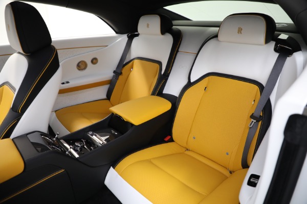 Used 2025 Rolls-Royce Black Badge Spectre for sale $449,900 at Maserati of Greenwich in Greenwich CT 06830 16