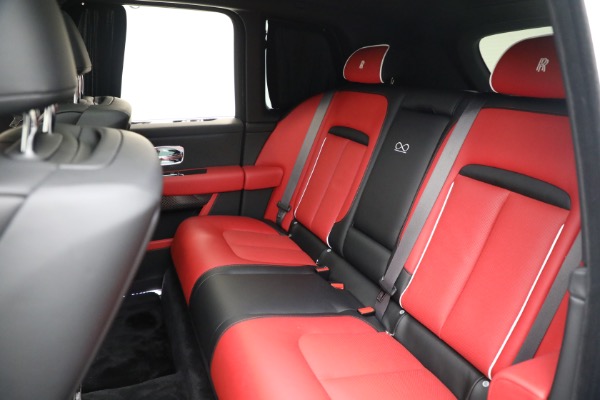 Used 2025 Rolls-Royce Black Badge Cullinan for sale $479,900 at Maserati of Greenwich in Greenwich CT 06830 27
