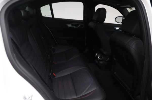 New 2025 Alfa Romeo Giulia Tributo Italiano for sale Sold at Maserati of Greenwich in Greenwich CT 06830 18