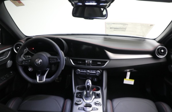 New 2025 Alfa Romeo Giulia Tributo Italiano for sale Sold at Maserati of Greenwich in Greenwich CT 06830 23