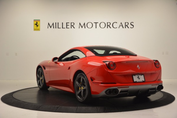 Used 2016 Ferrari California T for sale Sold at Maserati of Greenwich in Greenwich CT 06830 17