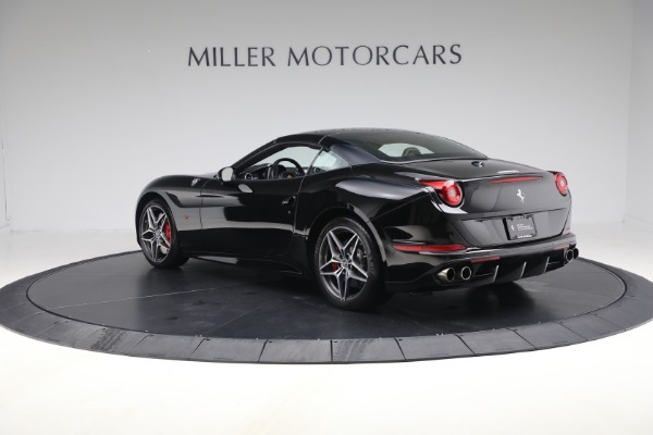 Used 2016 Ferrari California T for sale $122,900 at Maserati of Greenwich in Greenwich CT 06830 28