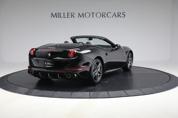 Used 2016 Ferrari California T for sale $122,900 at Maserati of Greenwich in Greenwich CT 06830 8